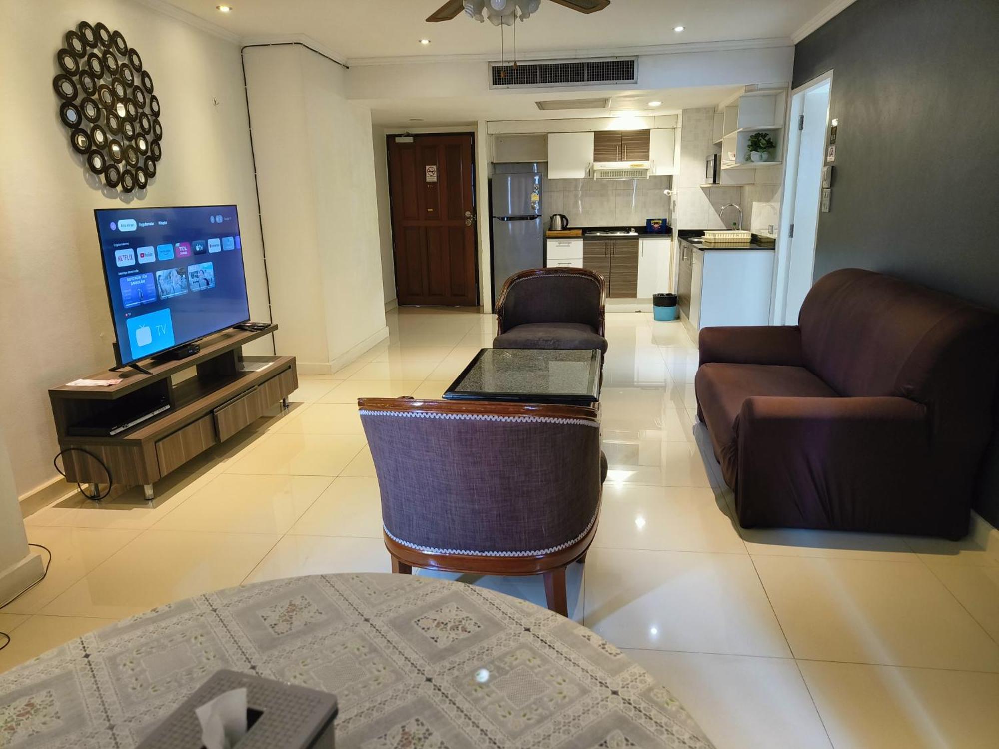 Fully Furnished Omni Tower Apartments Nana - Sukhumvit Soi 4 Bangkok Exterior foto